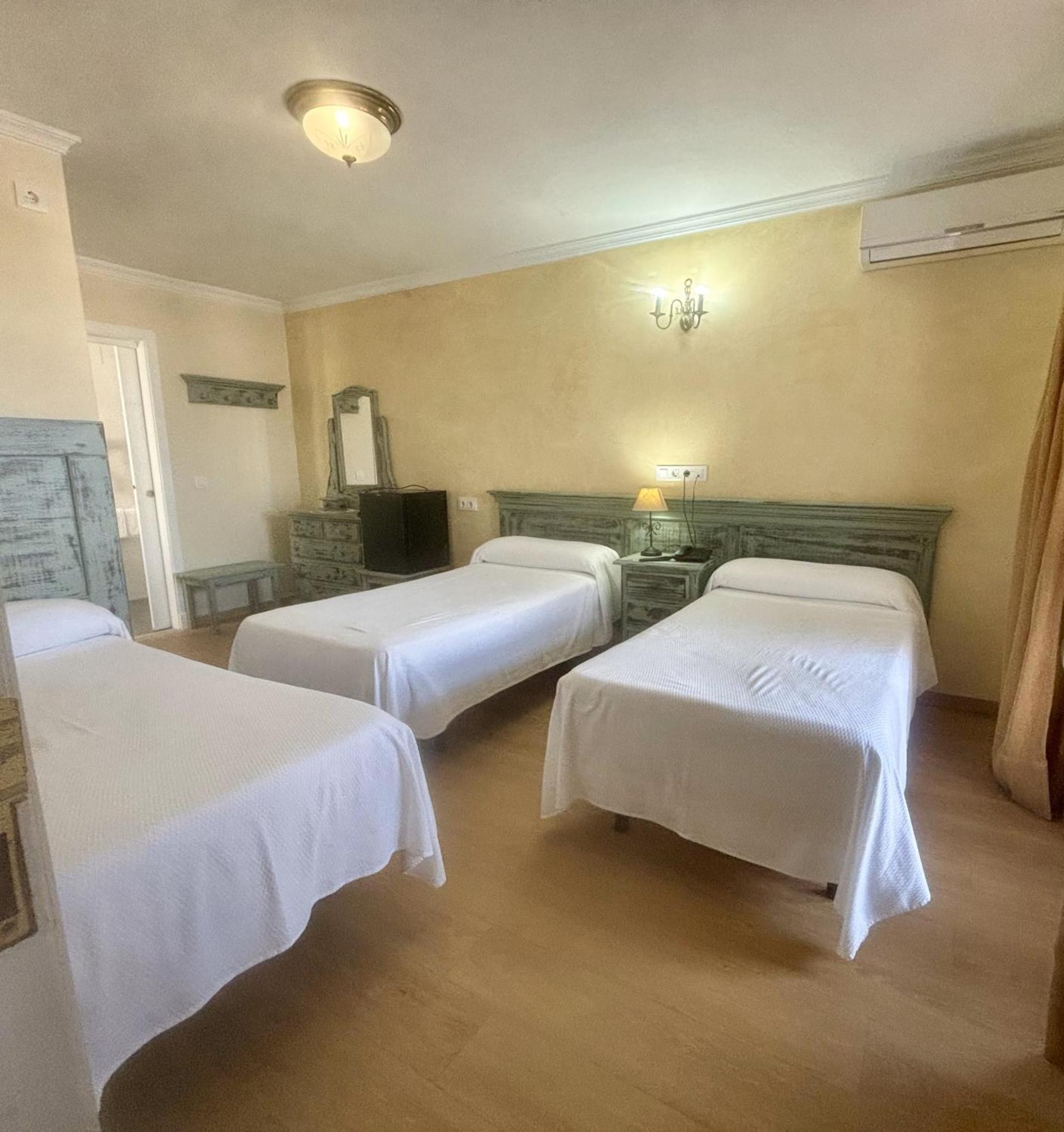 Hotel צ'יפיונה מראה חיצוני תמונה