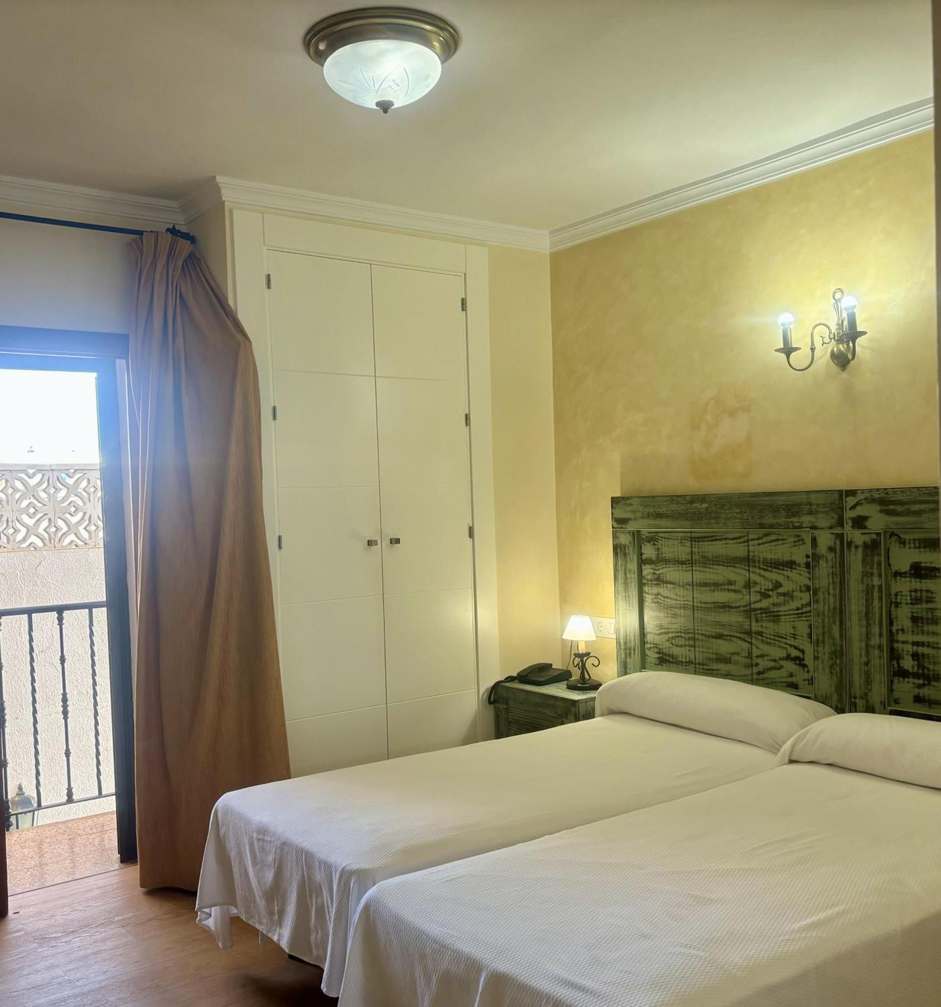 Hotel צ'יפיונה מראה חיצוני תמונה
